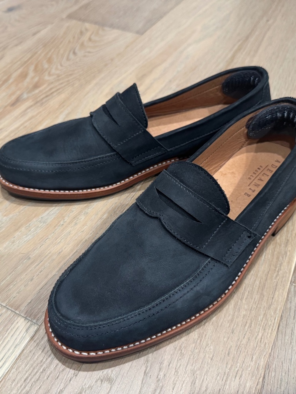 Hand Made Men’s Adelante Leather Loafers (Sz. 9 - original retail $355)